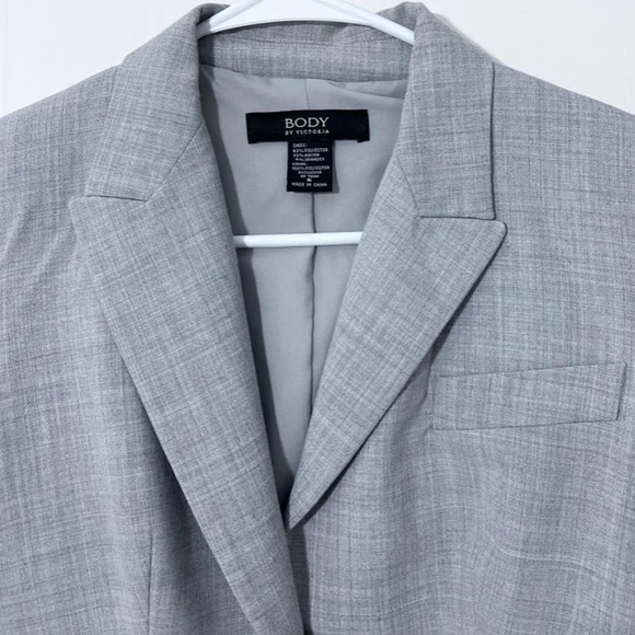 Body by Victoria Blazer - Picture 7 of 10
